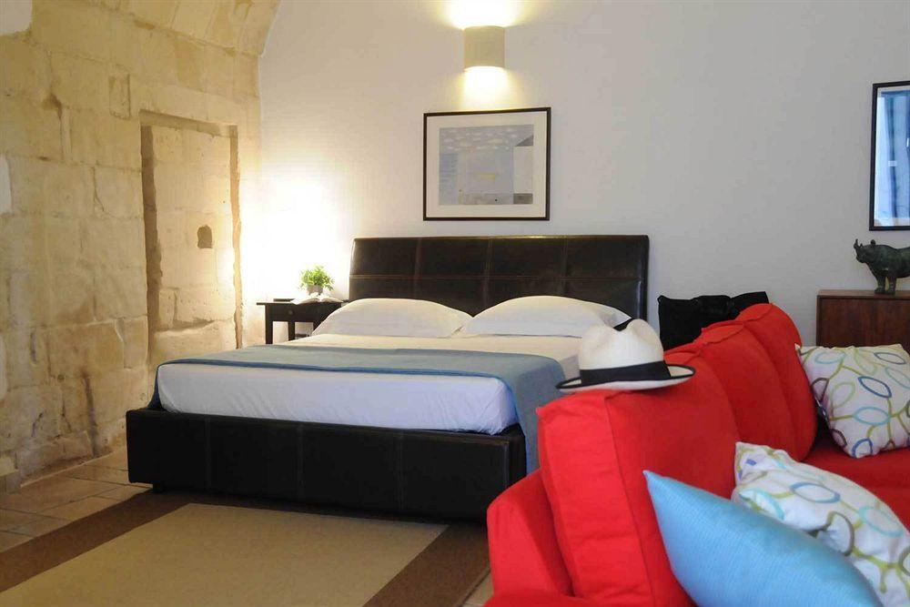 Sacre Bleu Apartments Lecce Exterior foto