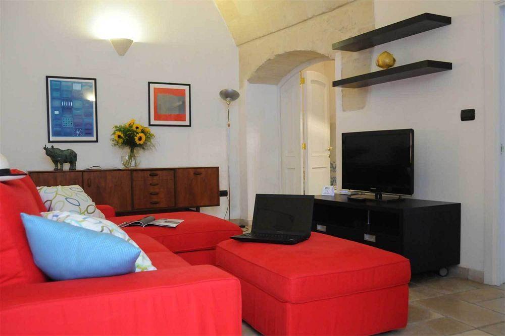 Sacre Bleu Apartments Lecce Exterior foto