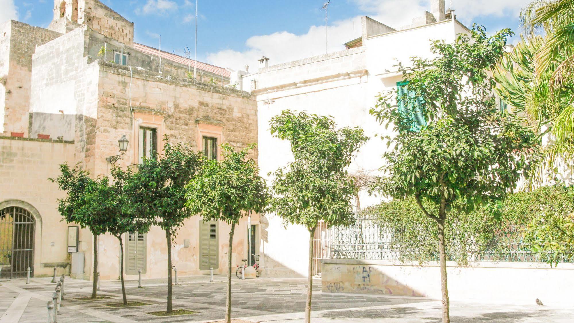 Sacre Bleu Apartments Lecce Exterior foto